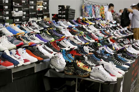 sneaker conventions near.